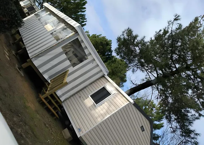 Campsite Mobile 749 6pers Bois Dormant *